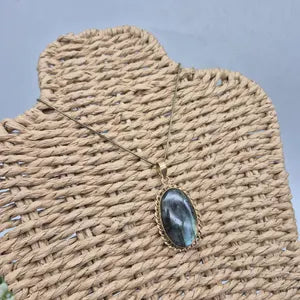 Labradorite Brass Pendant Necklace: Mystical Crystal Jewelry