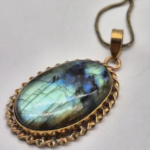 Labradorite Brass Pendant Necklace: Mystical Crystal Jewelry