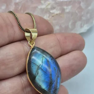 Labradorite Brass Pendant Necklace: Mystical Crystal Jewelry