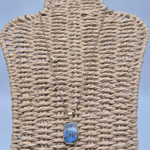 Labradorite Brass Pendant Necklace: Mystical Crystal Jewelry