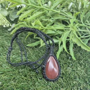 Carnelian Macrame Pendant Necklace – Energy & Motivation