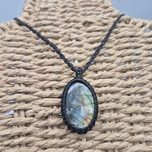 Labradorite Macrame Pendant Necklace