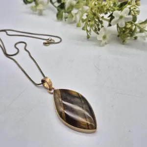 Tiger Eye Necklace with Brass Chain – 48cm – Handmade Brass Pendant