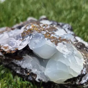 Raw Smithsonite Mineral Specimen – Natural Greek Crystal, Rare Collector’s Stone