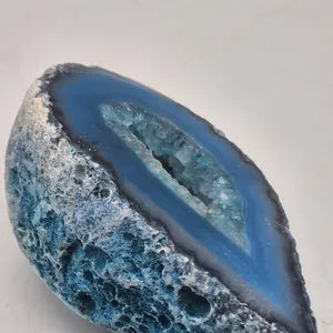 Blue Agate with Quartz Geode – Natural Crystal Specimen