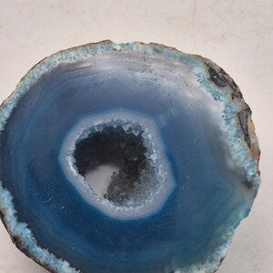 Blue Agate with Quartz Geode – Natural Crystal Specimen