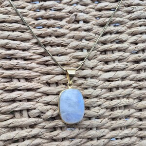 Moonstone Necklace with Brass Chain – 48cm – Handmade Brass Crystal Pendant