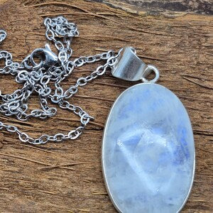 Moonstone Silver-Plated Necklace with Stainless Steel Chain – Handmade White Crystal Pendant for Everyday Elegance