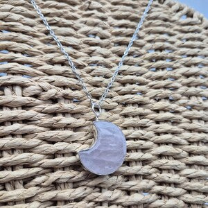 Rose Quartz Crescent Moon Necklace – Silver‑Plated Pink Gemstone on Steel Chain