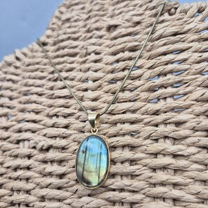 Labradorite Brass Pendant Necklace: Mystical Crystal Jewelry