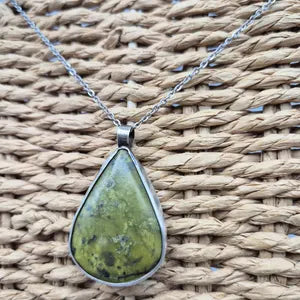 Crystal Jade Necklace Cabochon Cut Sterling Silver 925 Bezel Pendant
