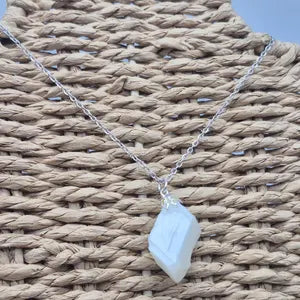 Raw Moonstone Necklace – Natural Flash Crystal Stainless Steel Jewelry