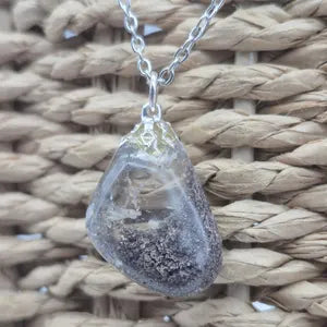 Garden Quartz Necklace – Natural Lodolite Crystal Pendant Jewelry
