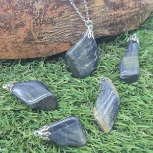 Blue Tiger Eye Necklace – Natural Hawk Eye Crystal Stone Pendant