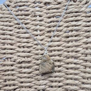 Φυσικό κίτρινο τραχύ μάτι Tiger's Eye ατσάλινο κολιέ Θεραπευτικά κρύσταλλα αξεσουάρ Zodiac ορυκτή πέτρα