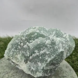 Raw Green Aventurine Crystal: Luck Stone, Heart Chakra Healing ( 397gr)