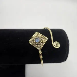 Labradorite Brass Adjustable Bracelet – Handmade Gemstone Jewelry for Women