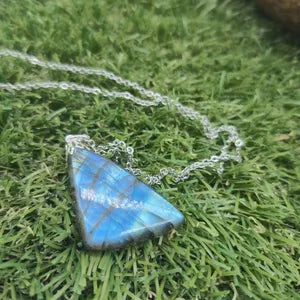 Flashy Labradorite Crystal Necklace, Green Stone Chain Necklace