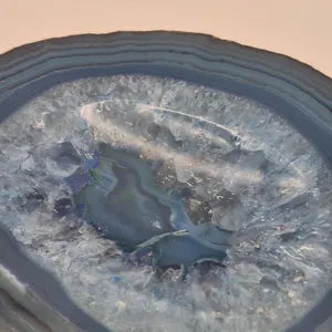 Blue Agate Ashtray with Quartz 586 gr – Natural Crystal Stone Smoking Decor