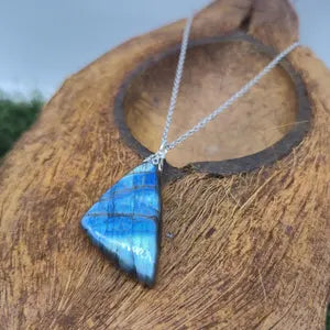 Flashy Labradorite Crystal Necklace, Green Stone Chain Necklace