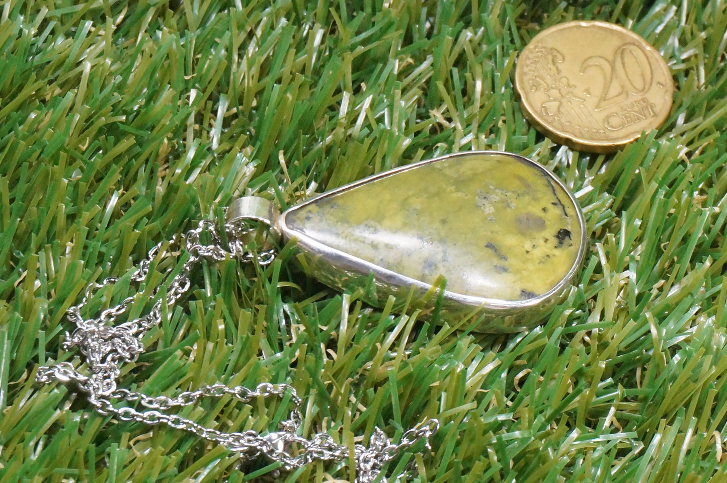 Crystal Jade Necklace Cabochon Cut Sterling Silver 925 Bezel Pendant