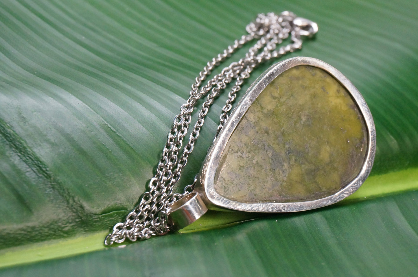 Crystal Jade Necklace Cabochon Cut Sterling Silver 925 Bezel Pendant