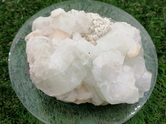 Apophyllite cubes // Home Decor and Healing