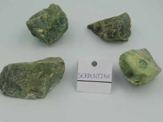 Top Natural Crystal Serpentine Collection Speciment Healing Stone Birtsthone Crystal Protection Decoration Mineral