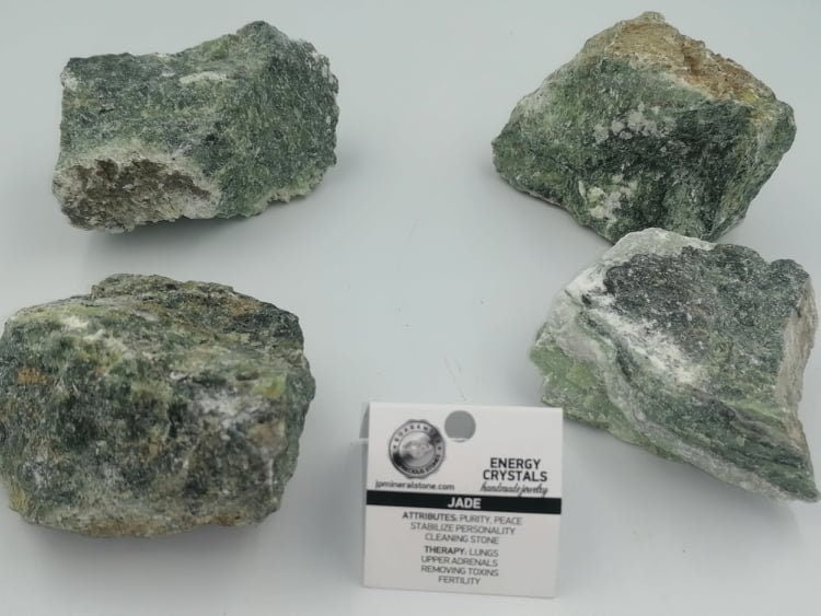 Natural Crystal Jade Collection Speciment Healing Stone Birtsthone Crystal Protection Decoration Mineral