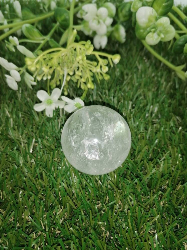 Crystal Quartz Sphere ~ perfect For Crytsal Healing, Crystal Grid, Crystal Ball ~ Metaphysical Healing, Meditation
