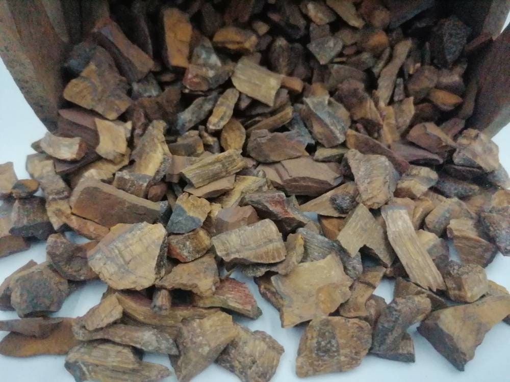 Tiger's Eye Crystal Chips, Tumbled Healing Gemstone, New Age Rough Semi-Precious Rocks