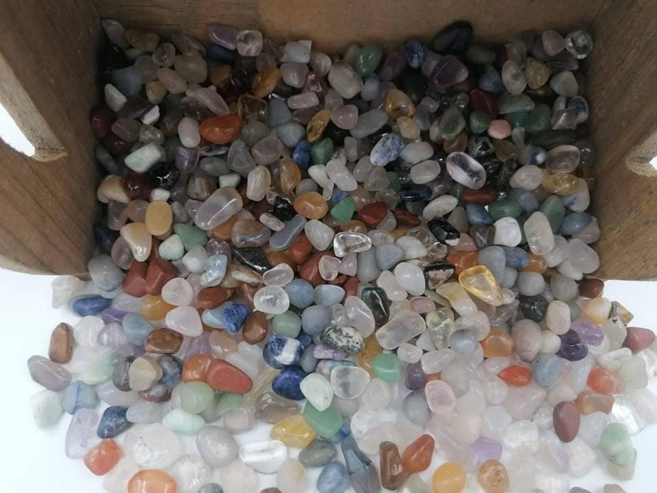 Mixed Polished Crystal Chips, Tumbled Healing Gemstone, New Age Polished Semi-Precious Rocks