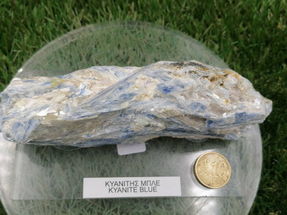 Natural Kyanite Blue Blades That Is Based On A Plexiglass Crystal Rough Stone Zodiac Mineral Stone