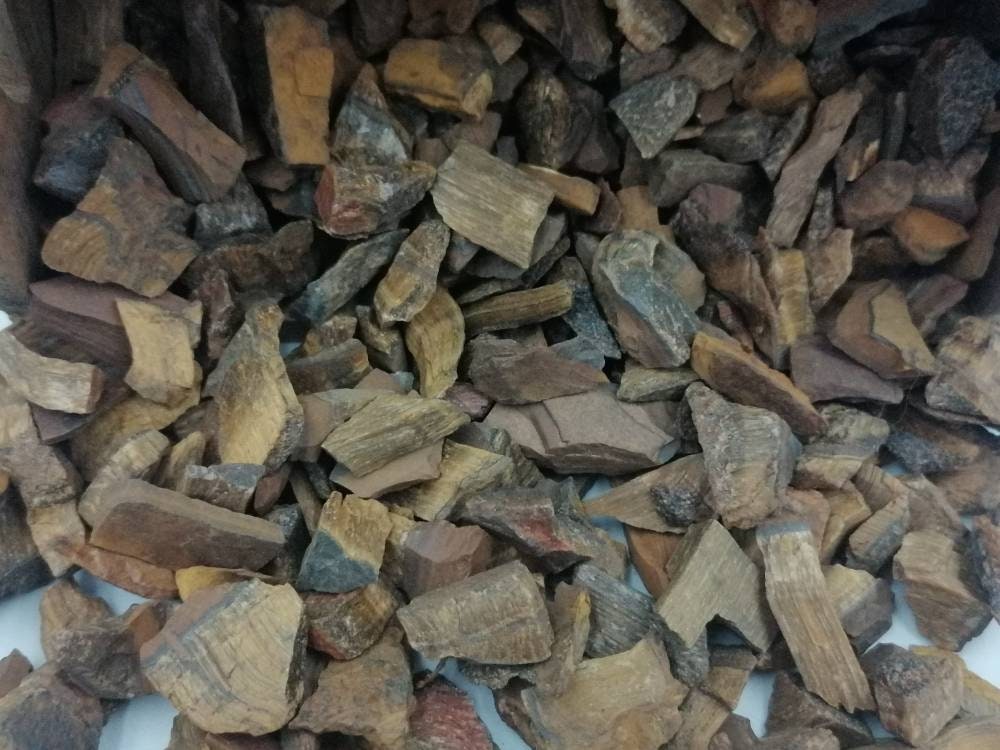 Tiger's Eye Crystal Chips, Tumbled Healing Gemstone, New Age Rough Semi-Precious Rocks