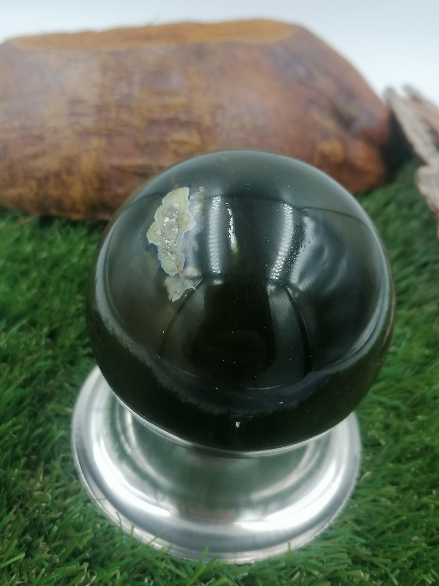 Crystal Green Agate Sphere ~ perfect For Crystal Healing, Crystal Grid, Crystal Ball ~ Metaphysical Healing, Meditation