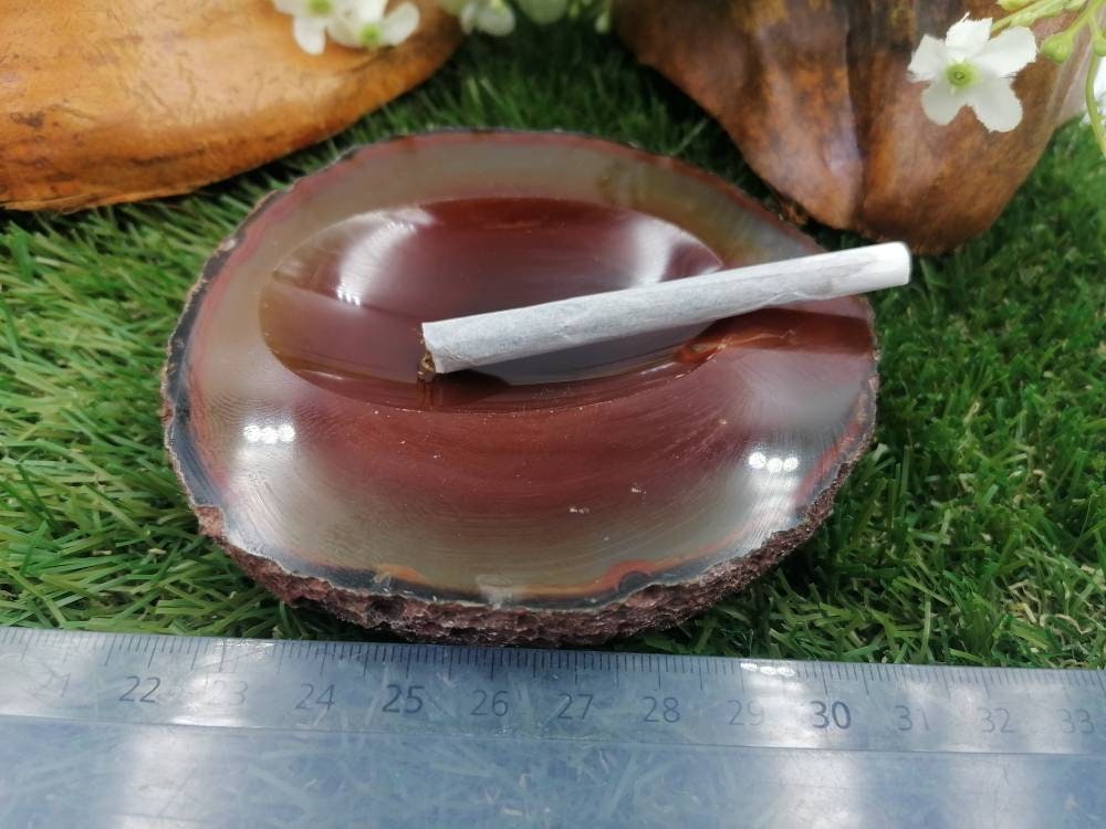 Natürlicher roter Feuerachat-Aschenbecher, Heilkristall, Sternzeichen-Mineralstein