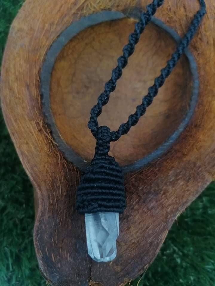 Quartz Crystal Rough Mineral Stone Brazilian Crystal Healing Makrame Wrapped Necklace Protection Gift Accessories