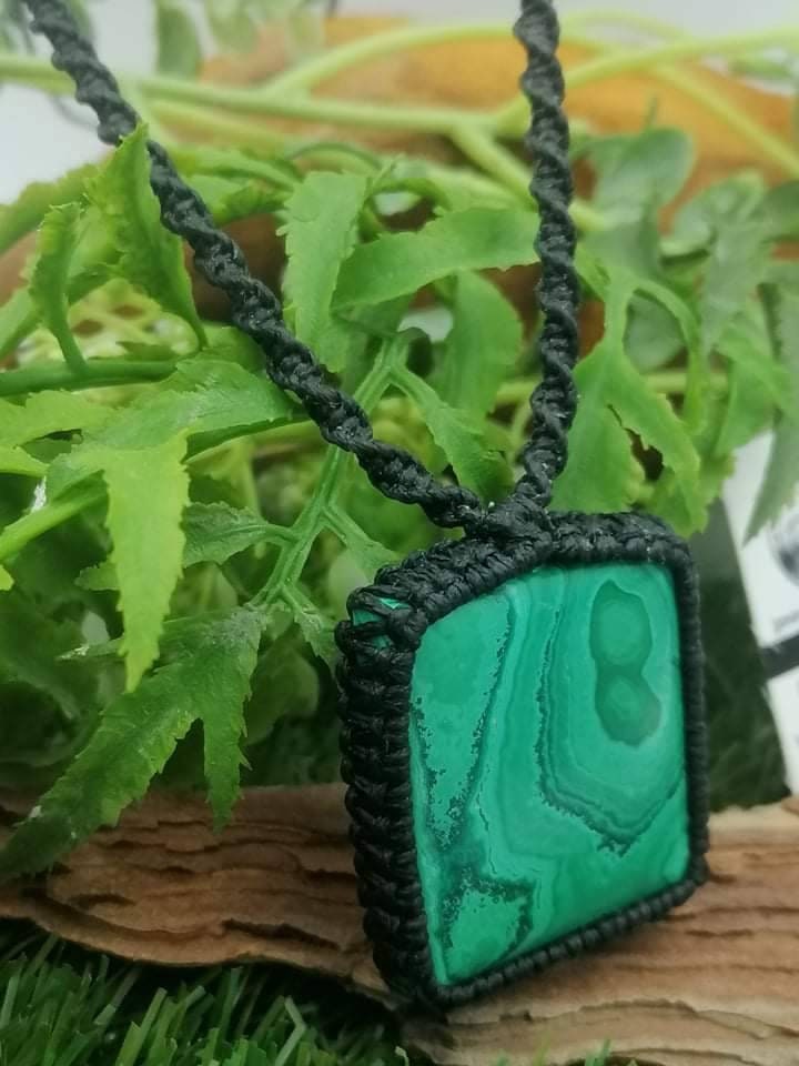 Malachite Crystal Healing Makrame Wrapped Necklace Protection Gift Accessories