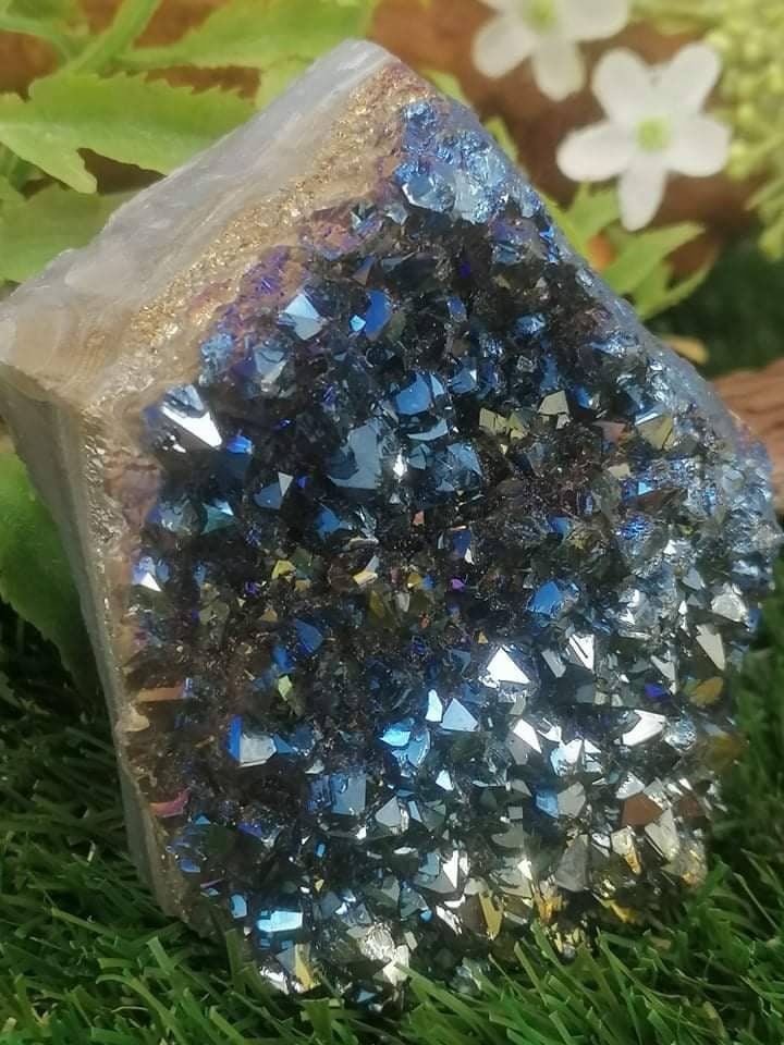 Natural Amethyst and Titanium oxidation - Amazing Collector's Piece Extra Quality