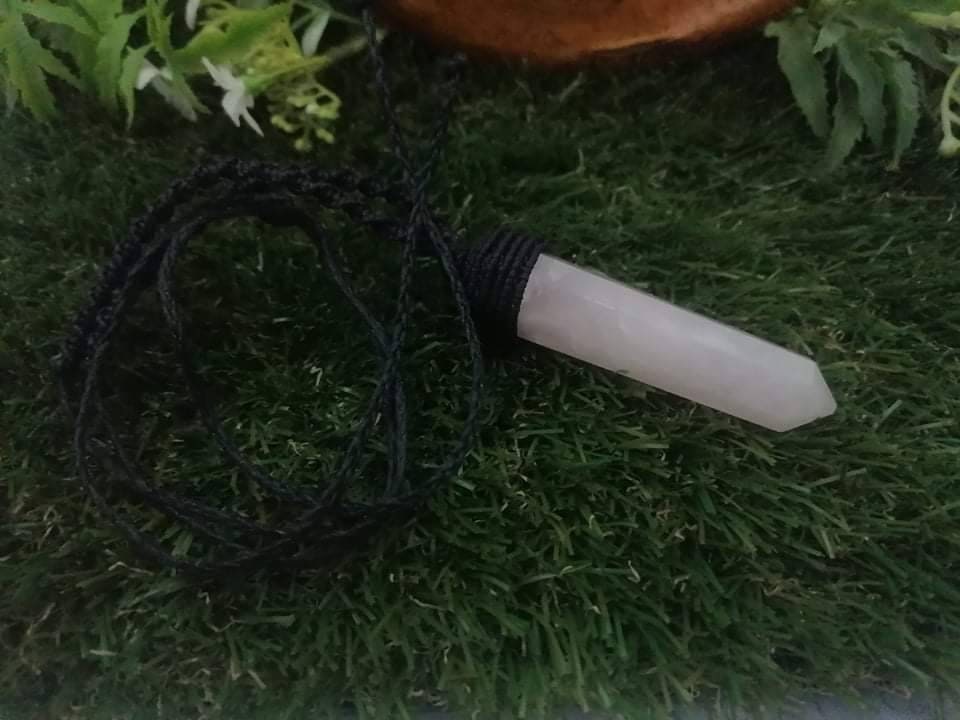 Rosa Quarz Exagon Stick Roher Mineralstein Brasilianischer Kristall Heilung Makramee Gewickelte Halskette Schutz Geschenk Accessoires Aktiv