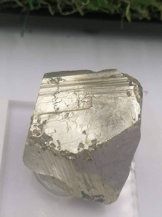 Rohpyrit Würfel Mineralstein Kraft Schutz Geld Gold Geldstein