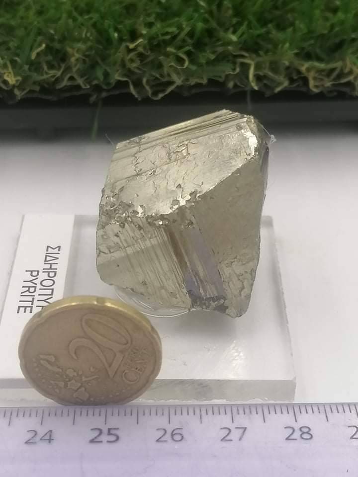 Rough Pyrite Cubes Mineral Stone Power Protection Money Gold Money Stone