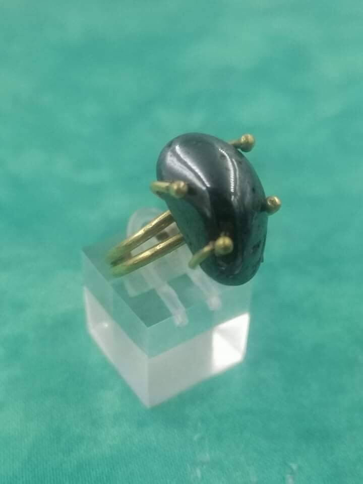 Hematite Crystal Healing Ring - Master Healer, Chakra Alignment, Aura Protection, Amplifier