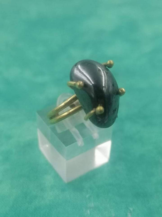 Hematite Crystal Healing Ring - Master Healer, Chakra Alignment, Aura Protection, Amplifier