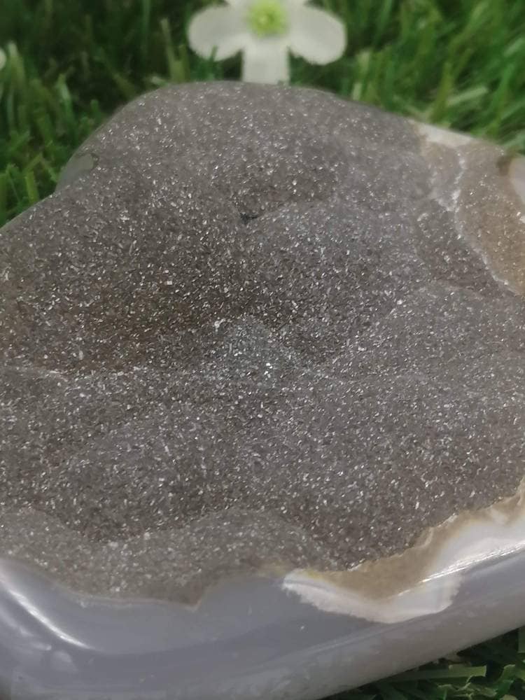 Agate with Quartz Botroidal Heart Shaped Stone Crystal,Brazilian stone Rough, Protection Healing, Cluster stone,Magic Power, Decoration