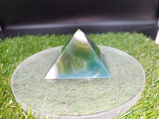 Beautiful Agate Pyramid, Reiki Healing Crystal, Gift Idea