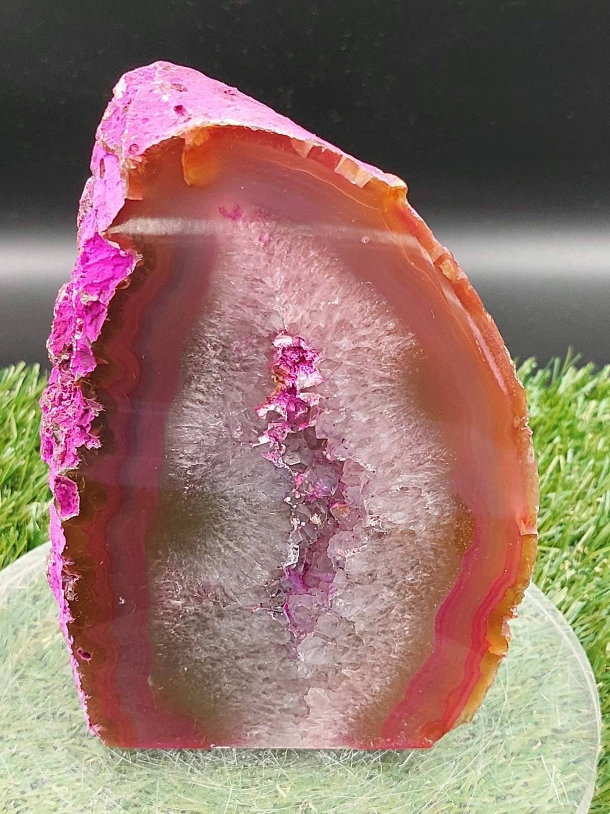 Natural Crystal Agate Stone - Amazing Collector's Piece - Home Decor