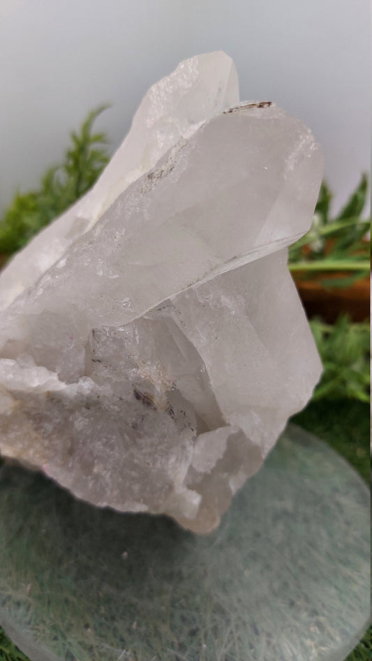Collector's Piece - Rough Quartz Pointy Mineral / Home Decor / Protection