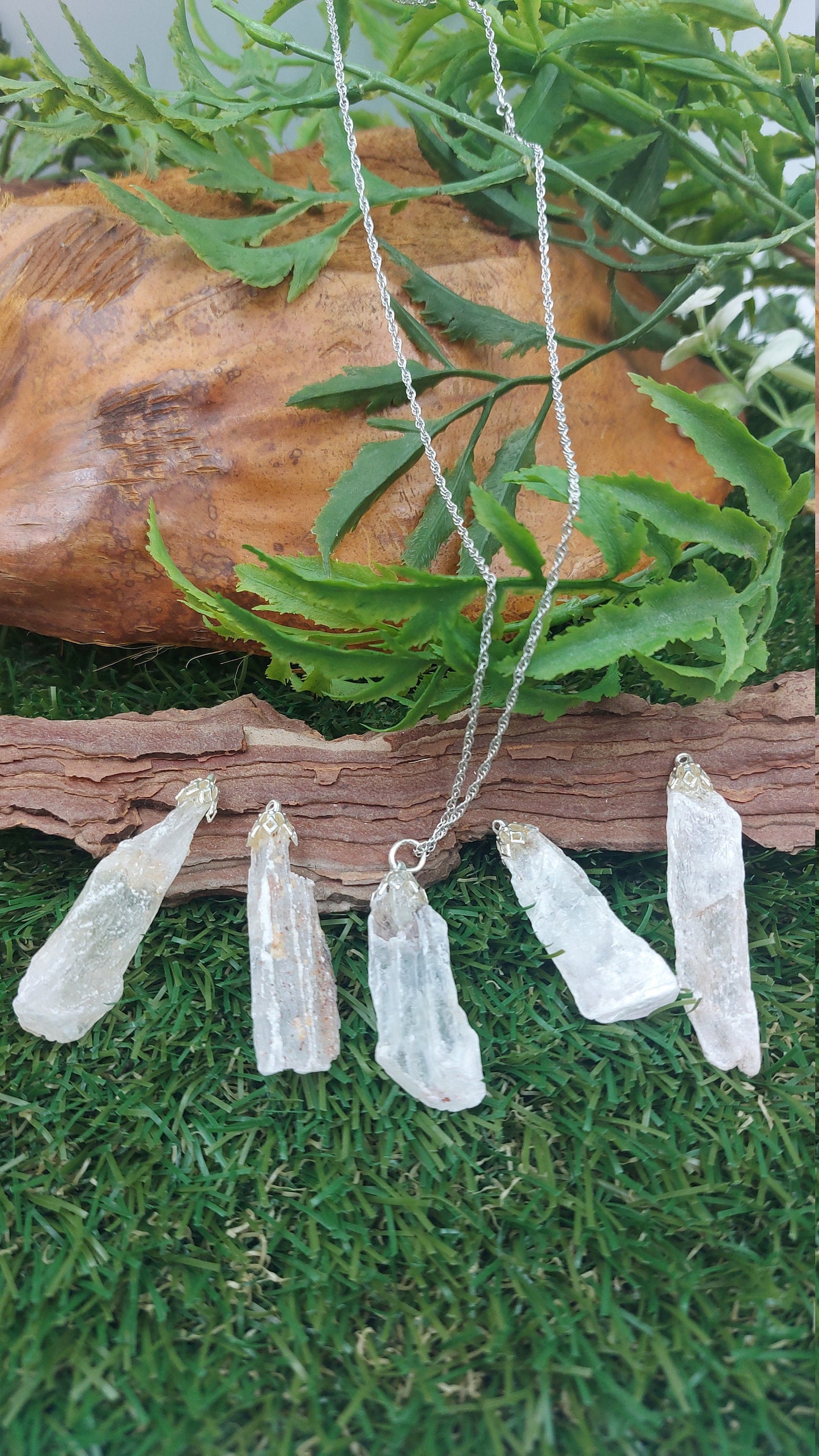 Natural Rough Greek Selenite Sterling Steel Necklace Healing Crystal Accessories Zodiac Mineral Stone
