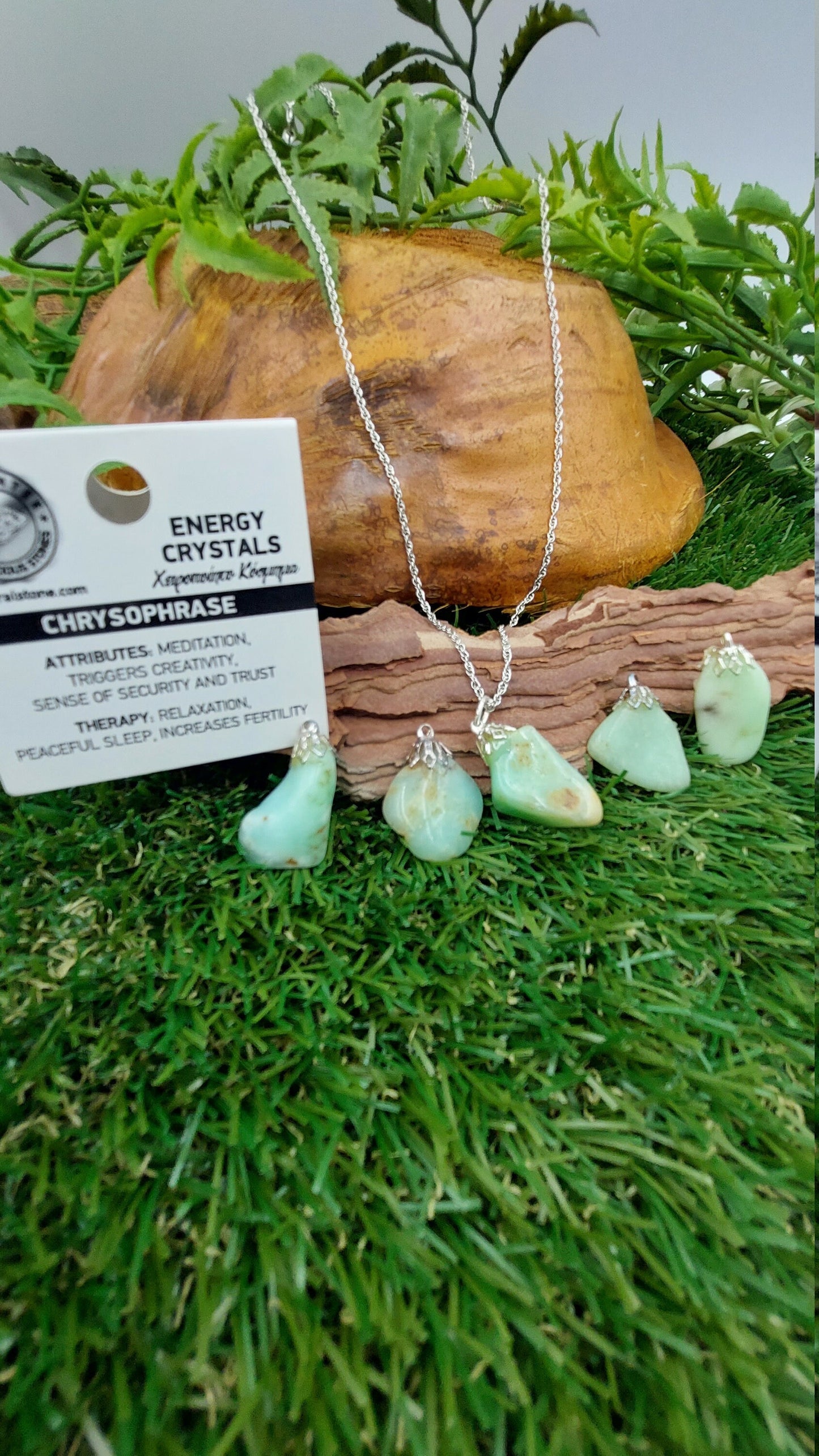 Chrysoprase Polished Crystal Necklace